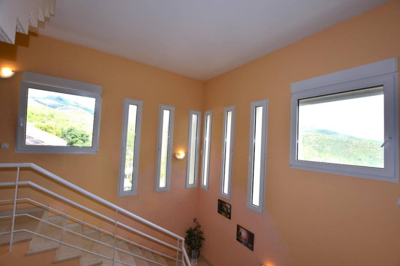 Torreta Of Gormaig, House With Swimming Pool 빌라 외부 사진