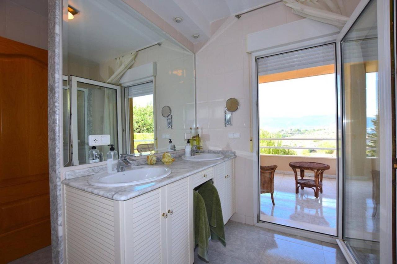 Torreta Of Gormaig, House With Swimming Pool 빌라 외부 사진